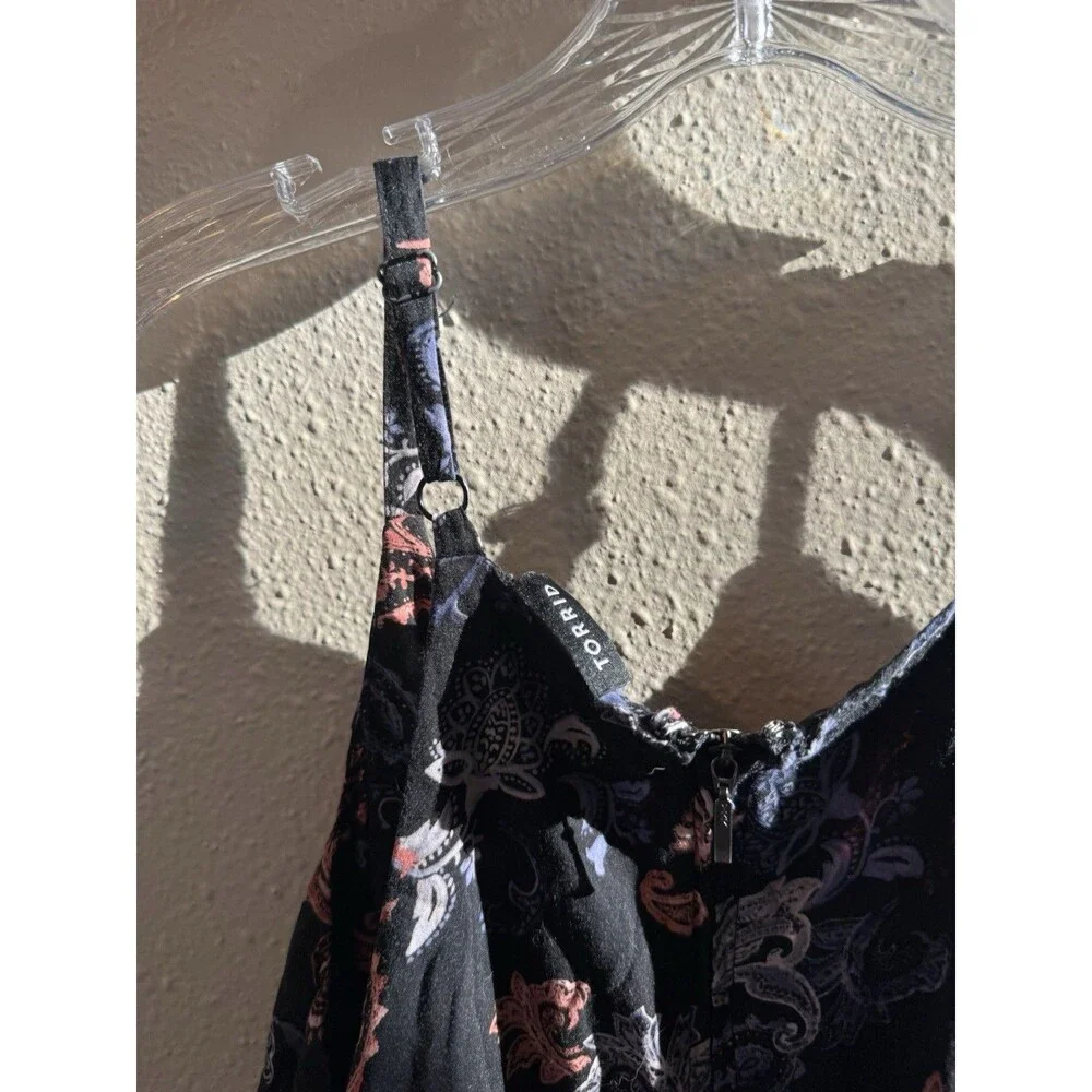 Torrid Paisley Cami Spaghetti Straps Sz 2x - Picture 7 of 8
